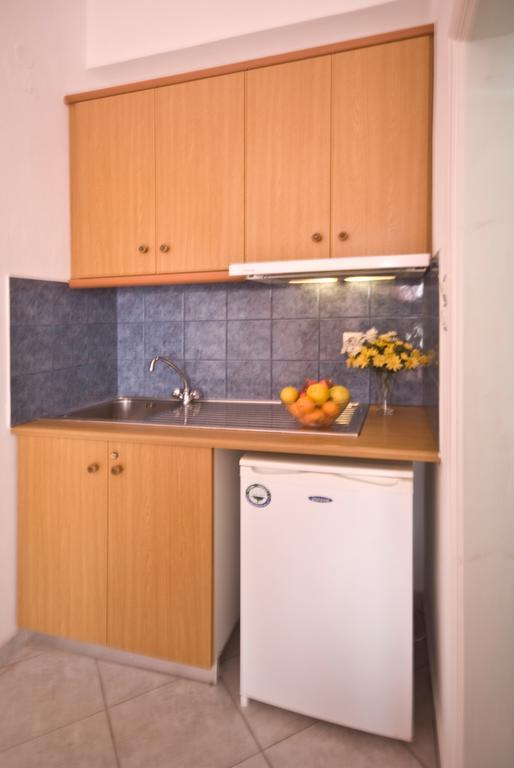 Pension St.George Rooms & Studios Perivolos  Room photo