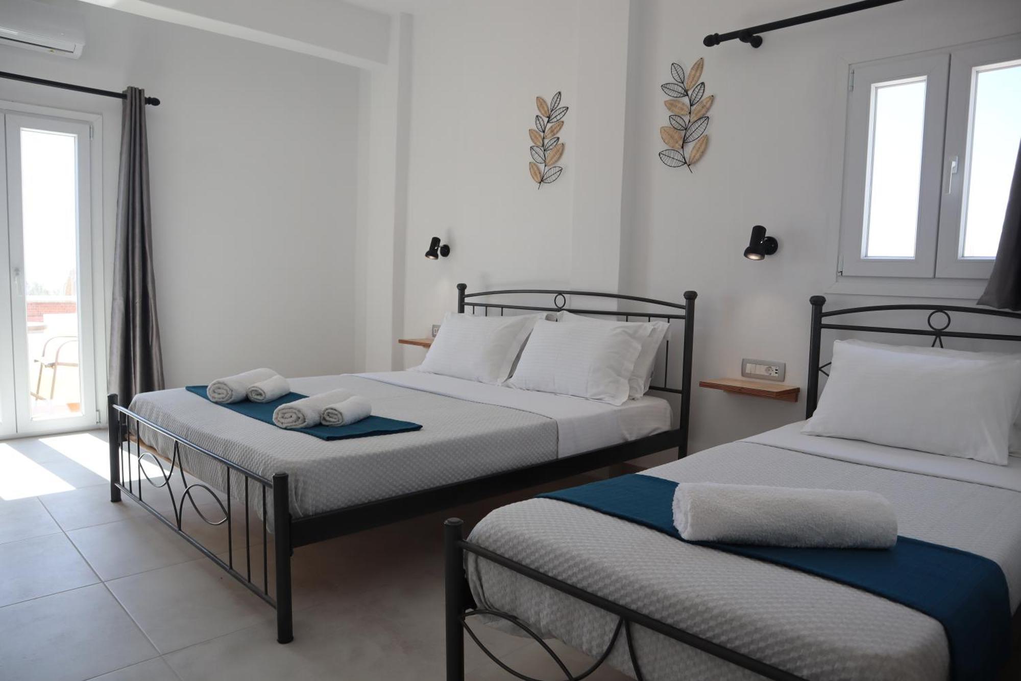 Pension St.George Rooms & Studios Perivolos  Exterior photo