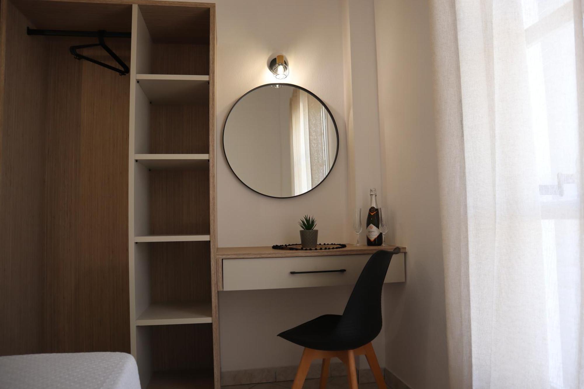 Pension St.George Rooms & Studios Perivolos  Exterior photo